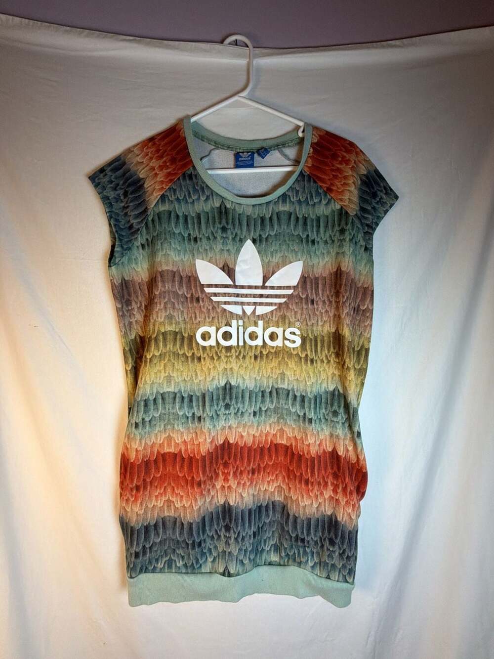 Adidas Originals Feather Print Short Sleeve Sweatshirt Size S